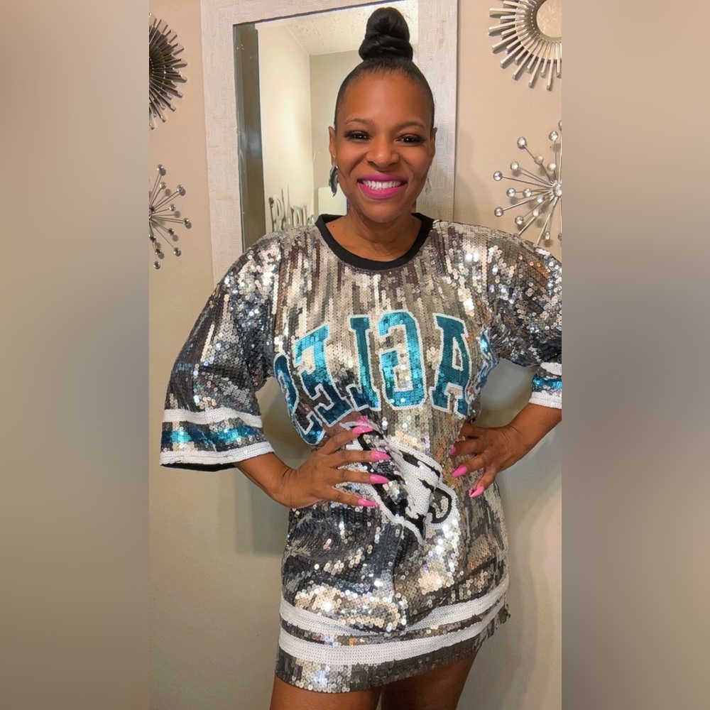 Sale‼️Philadelphia Eagles sequin shirt dress - Picture 6 of 11